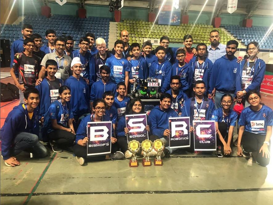 Learning Together: FIRST Tech Challenge Team “BSRC Mad About Robots” starts new FIRST Program at Niwant Blind School in Pune, India