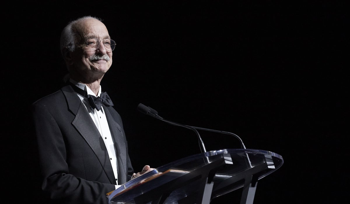 Woodie Flowers at a podium at FIRST Championship in 2018